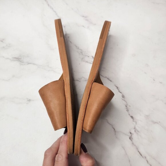 Dolce Vita Cato Slides Sandals Tan Brown Leather Slip-On Flats Women's 6.5 - Picture 5 of 7